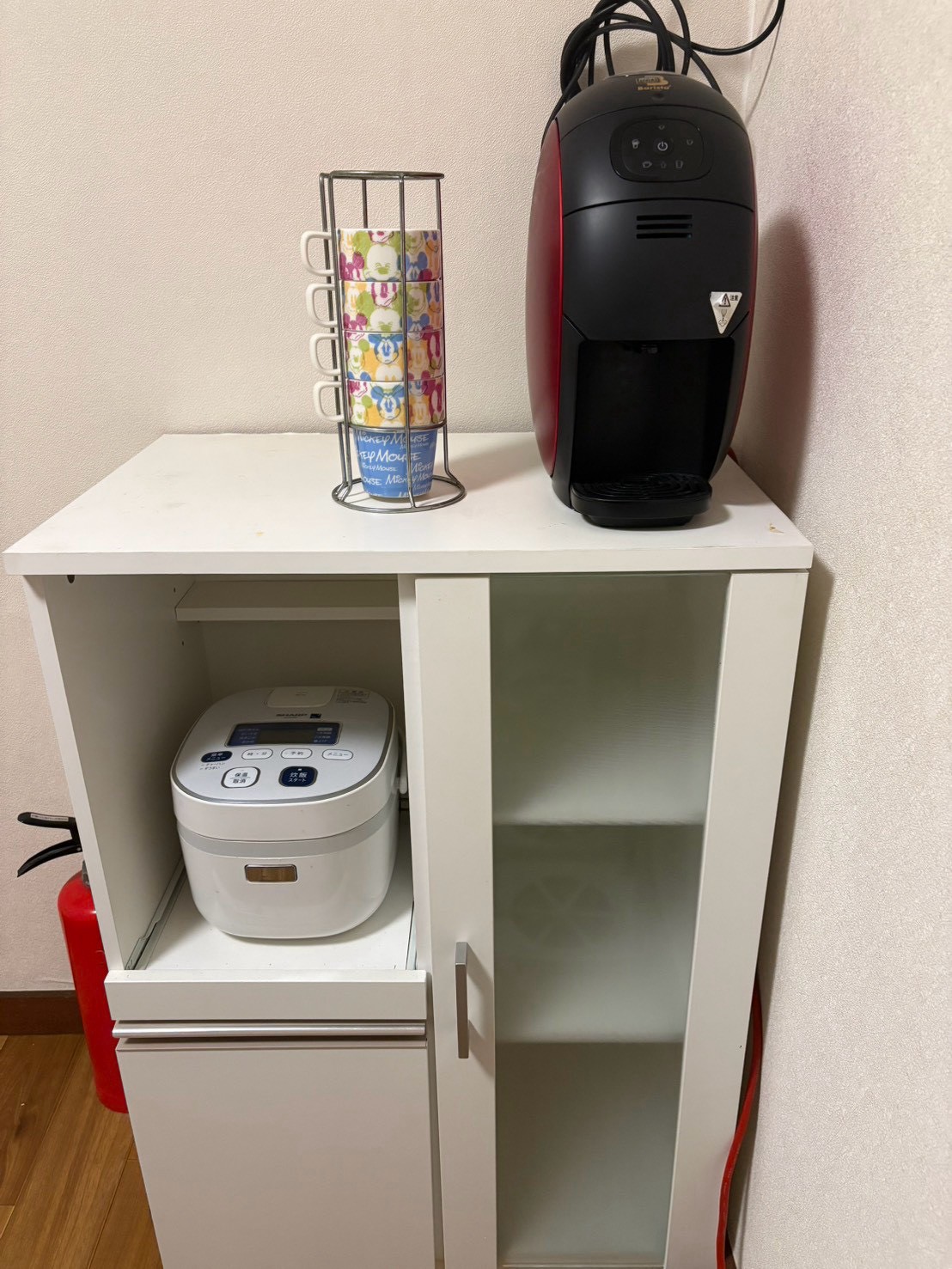 共用の炊飯器とコーヒーマシン
